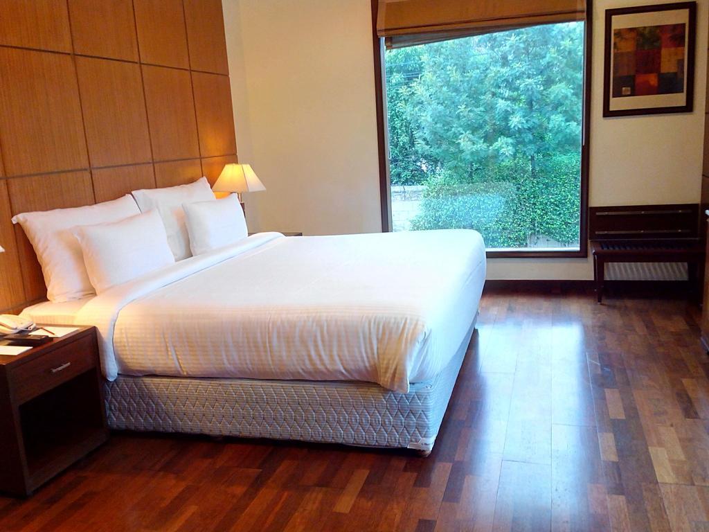 Hotel The Ocean Pearl Retreat Nuova Delhi Esterno foto
