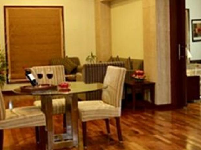 Hotel The Ocean Pearl Retreat Nuova Delhi Esterno foto